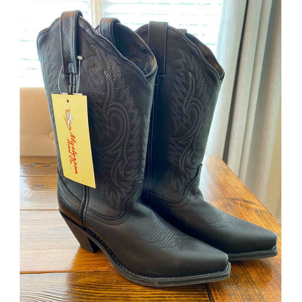 **NEVER WORN** Women’s Black Leather Cowboy Boots